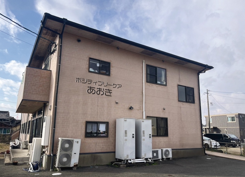 《マイカー通勤OK◆勤務シフトは相談可能◆未経験の方も歓迎♪》久留米市にあるグループホームで介護のお仕事！年齢問わず活躍中！