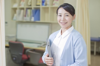 ◆福利厚生・教育制度が充実！職員一人ひとりが安心して働ける環境づくりが盛ん！◆有料老人ホームでの看護職［正社員］