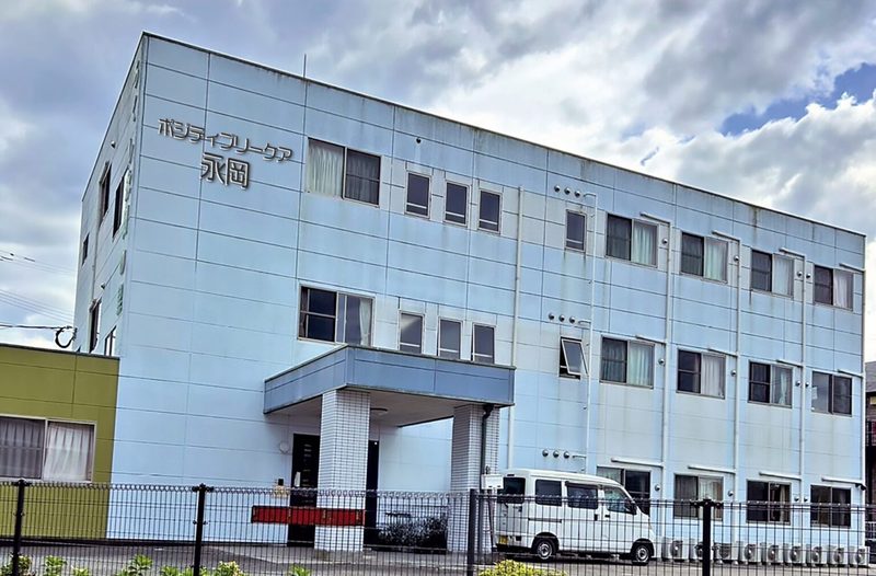 《マイカー通勤OK◆勤務シフトは相談可能◆未経験の方も歓迎♪》筑紫野市にあるグループホームで介護のお仕事！幅広い世代が活躍！