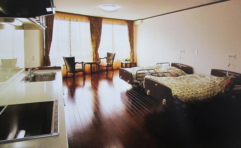 《マイカー通勤可◆週3日から相談可能◆2シフト以上できる方歓迎！》太宰府市にある有料老人ホームで介護のお仕事！