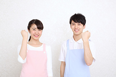 《未経験OK・週2日～》小田急線「千歳船橋駅」より徒歩5分◆時給1,320円～(介護福祉士)◆日中帯のみ◆各種研修・福利厚生充実◆ベネッセ運営のホームで介護職【パート・アルバイト・非常勤】