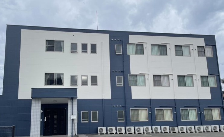 すぐに働ける方歓迎!《マイカー通勤OK◆勤務シフトは相談可能◆ブランクのある方も歓迎♪》筑紫野市にある有料老人ホームで介護のお仕事!