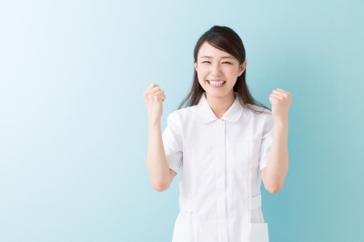 夜勤1回28,075円～◆週1～2回でOK◆効率良く稼げる《看護師・夜勤専従》京阪電鉄本線「香里園駅」利用◆介護施設未経験OK◆ベネッセ運営のホームでナース職【パート・アルバイト・非常勤】