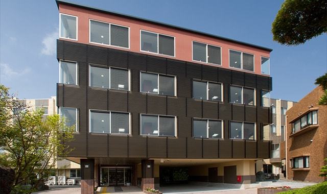 《JR日豊本線「下曽根駅」最寄り★マイカー通勤OK★日中帯のみの勤務》北九州市小倉南区にある介護付有料老人ホームでの看護のお仕事！週3日から相談可能なので無理なく続けられます♪